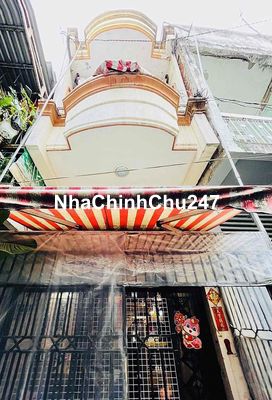Chính chủ bán nhà 3 tầng Võ Văn Kiệt Q1 hẻm rộng giá chỉ nhỉnh 4 tỷ
