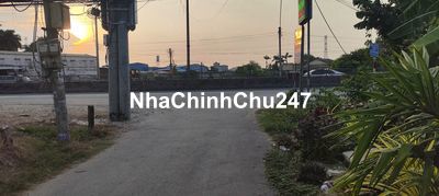 Chủ cần bán gấp 1.590m² full thổ cách QL1A 200m. Giá còn thương lượng