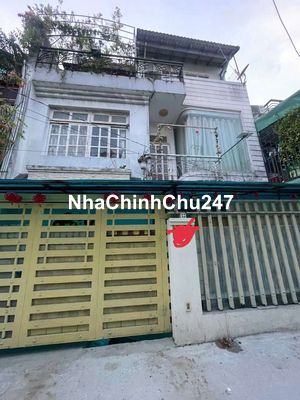 Nhà 8 x 13,5 (110m2) 3 Tầng Nhà cũ 1 đời chủ cần cải tạo. 