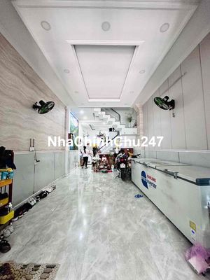 Chủ Gấp Bán , Xe Hơi Thông, 4m x 18m , 4 Tầng, Phan Huy Ích