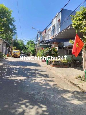 Chu gui bán lô đất 100m2  Hướng tây đường trà na 1  Lên sn 36 ( sát bê