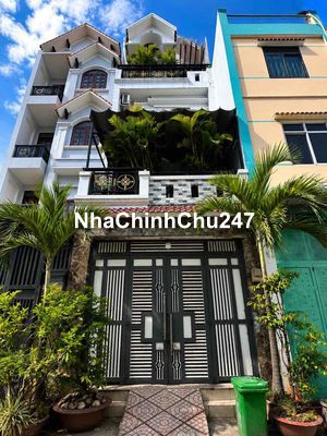 Nhà 2 mặt tiền , 3,5 lầu đúc kiên cố , Chính chủ