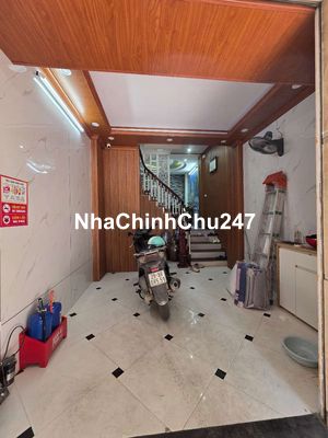 Chính Chủ nhà cần bán mặt tiền 3.5m 15m ra phố Khương Đình
