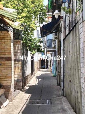 Chính chủ bán nhà cũ tiện xây mới ngay CMT8, Tân Bình, 23m2,Nhỉnh 2 tỷ