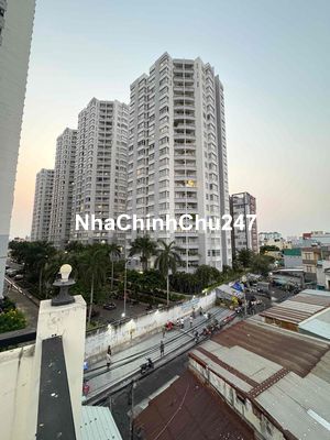 giá qá rẻ 80tr1m2/ chính chủ bán nhà hxh ngay Himlam Hậu Giang 3 lầu