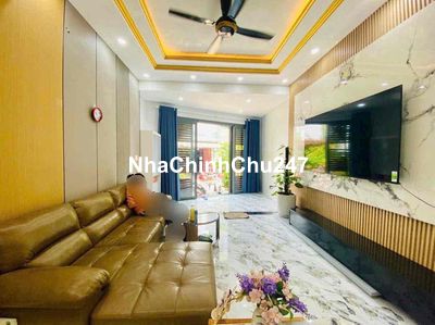 Nhà phố 3 tầng Gần Vinhomes siêu đẹp - Chủ gấp bán giảm giá sâu